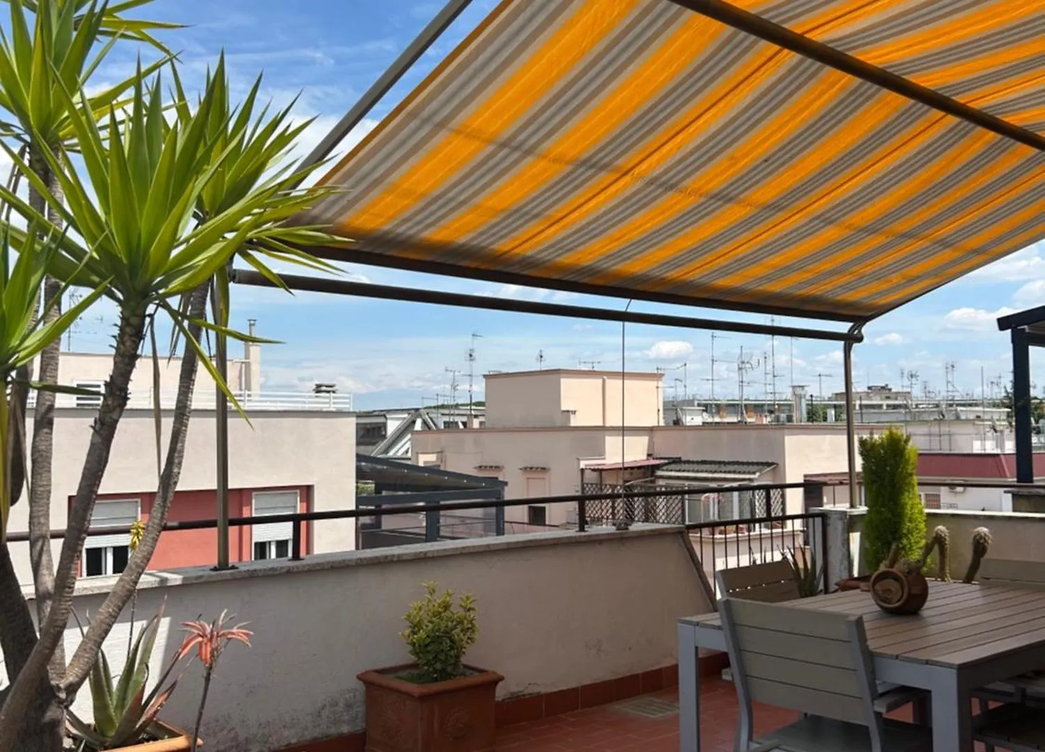 Appartamento Con Terrazza Vicino Gemelli E Vaticano Roma