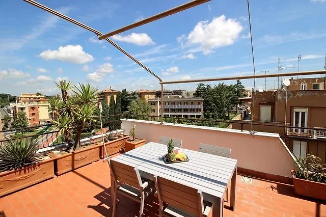 Daire Apartament Monte Mario Roma İtalya